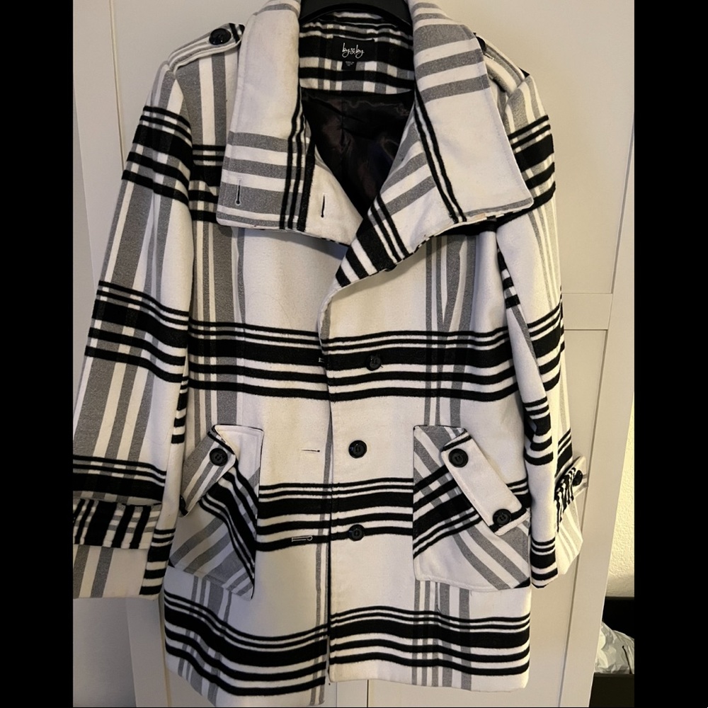Heavy wool pea coat